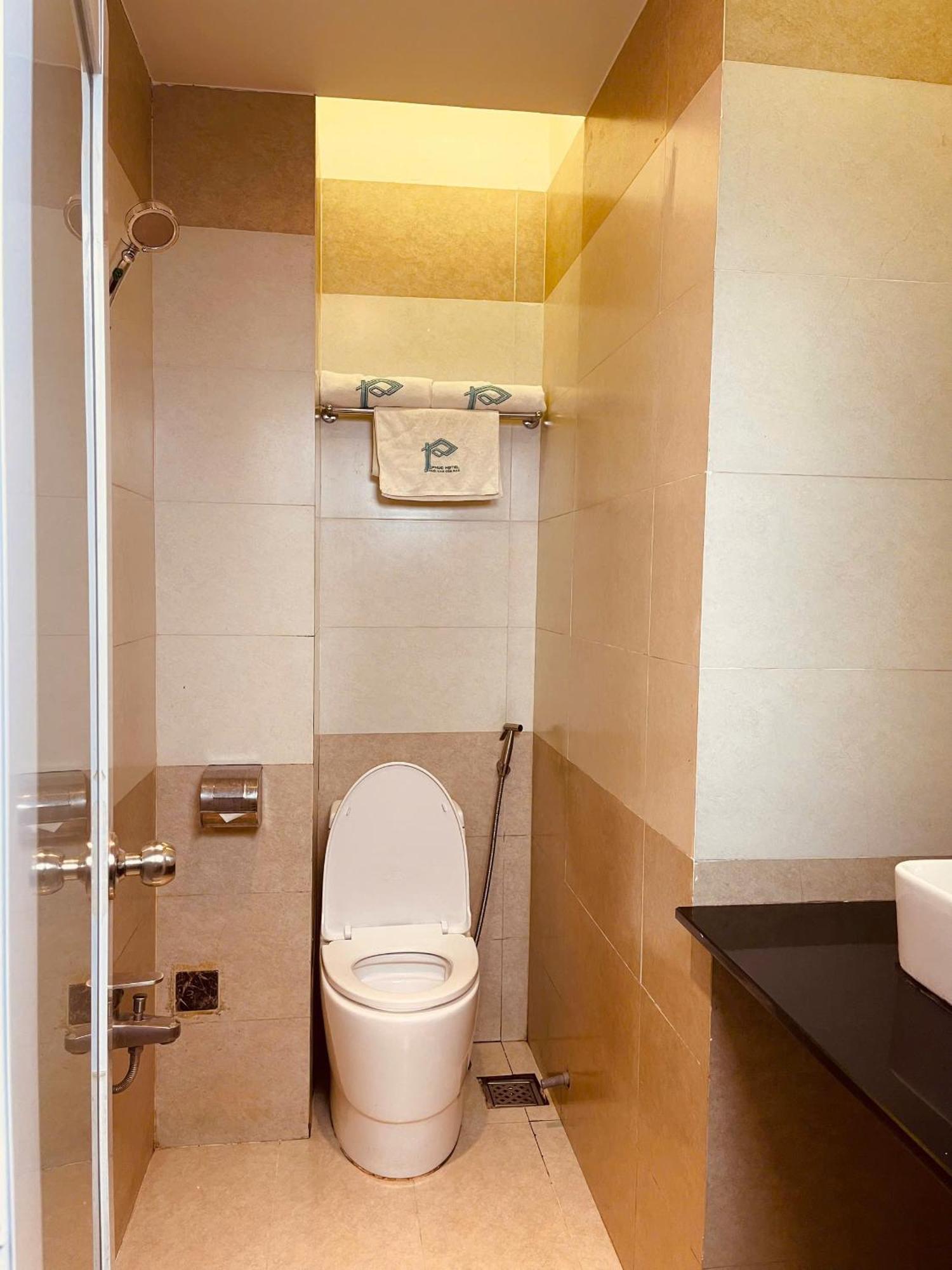 Phuc Hotel Cao Lãnh Zewnętrze zdjęcie